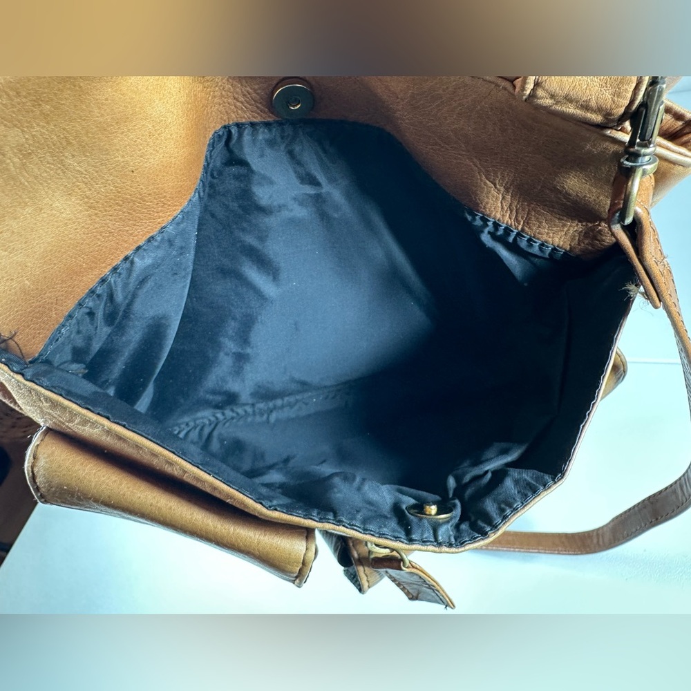 Vintage HOBO International Leather Crossbody Bag - Picture 9 of 15